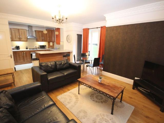 Apartment for rent in Harrow On The Hill, Greater London