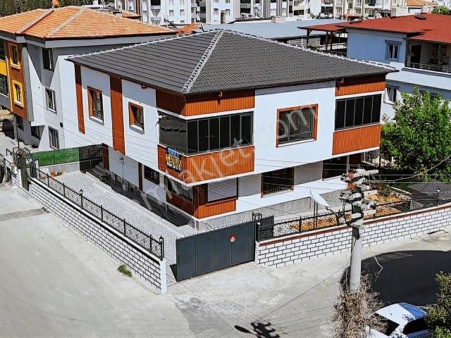 Şehitkamil içerisinde satılık Villa