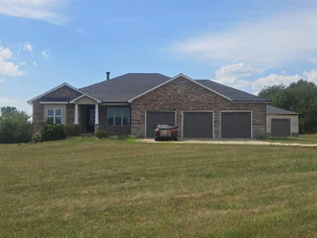 House for sale in Yor Place, Wentzville