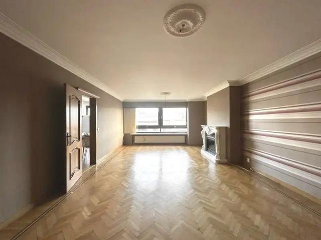 Appartement location à Sint-niklaas, Oost-Vlaanderen
