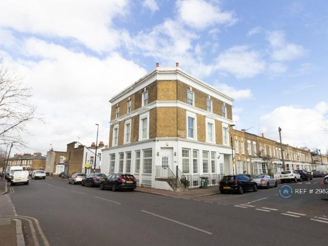 House for rent in London Borough of Lewisham, Greater London