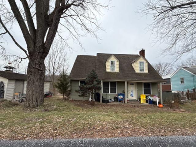 House for sale in Coraopolis, Pennsylvania