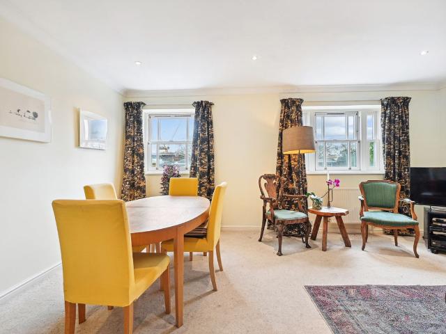 House for rent in Victoria, Greater London