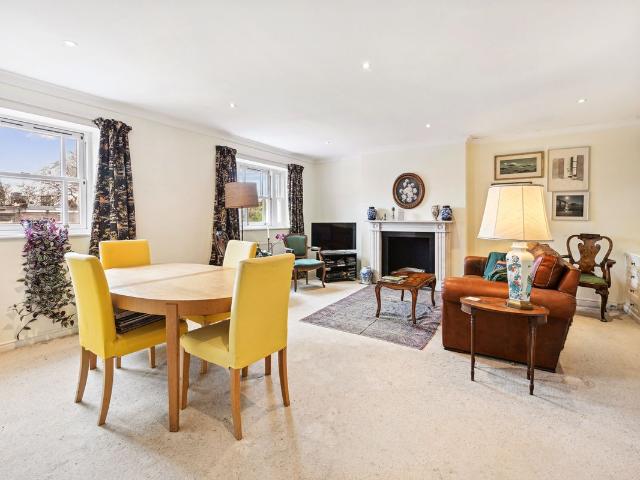 House for rent in Victoria, Greater London