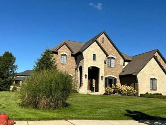 Condo for sale in Oakland Hunt, Oakland Charter Township