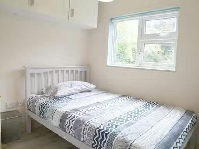 House to rent in Bluebell, North Tipperary