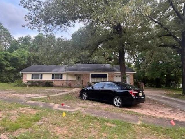 House for sale in Mobile, Alabama