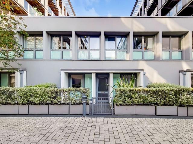 Apartment for rent in Plumstead, Greater London