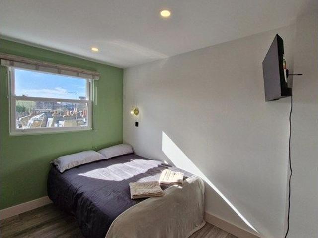 Studio for rent in London Borough of Camden, Greater London