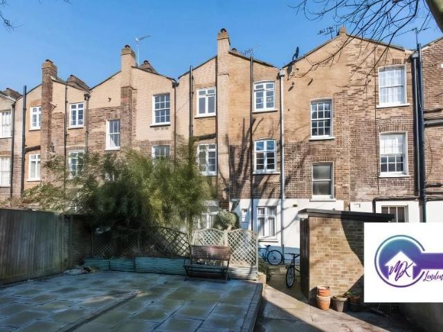 Apartment for rent in Saint Pancras, Greater London