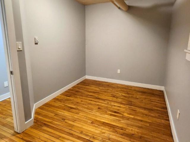 Apartment for rent in Mulhurst Bay, Ontario