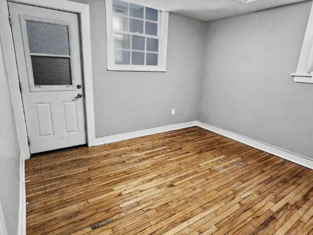 Apartment for rent in Mulhurst Bay, Ontario