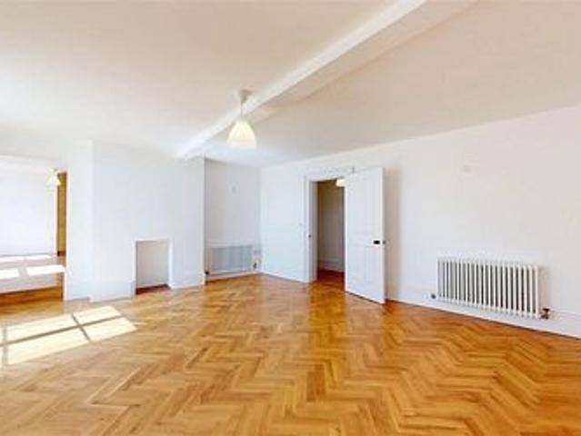 Apartment for rent in West Cliff, Acol