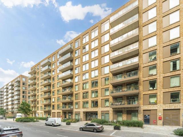 Apartment for rent in Silvertown, Greater London