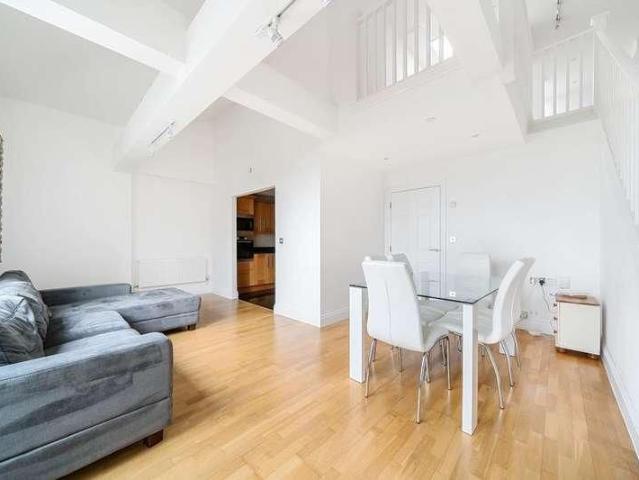 Apartment for rent in Friern Barnet, Greater London