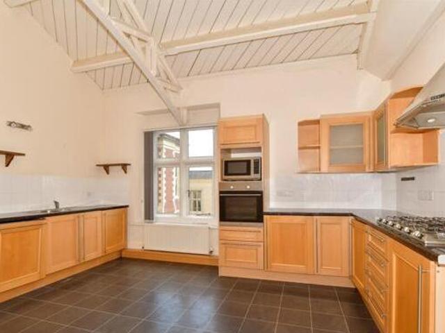 House for sale in Red Hill, Surrey