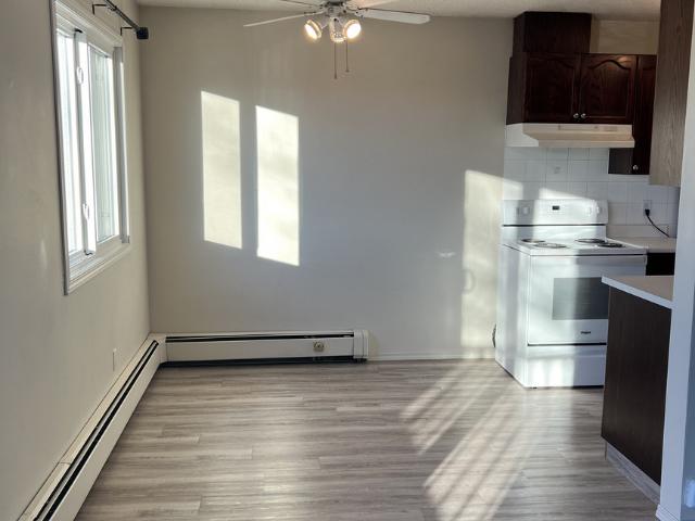 Apartment for rent in Wedgewood, Alberta