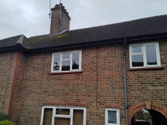 House for rent in Perryfields, West Sussex