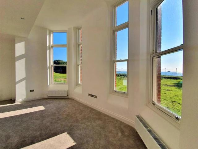 Apartment for rent in Clayhall, Middlecroft
