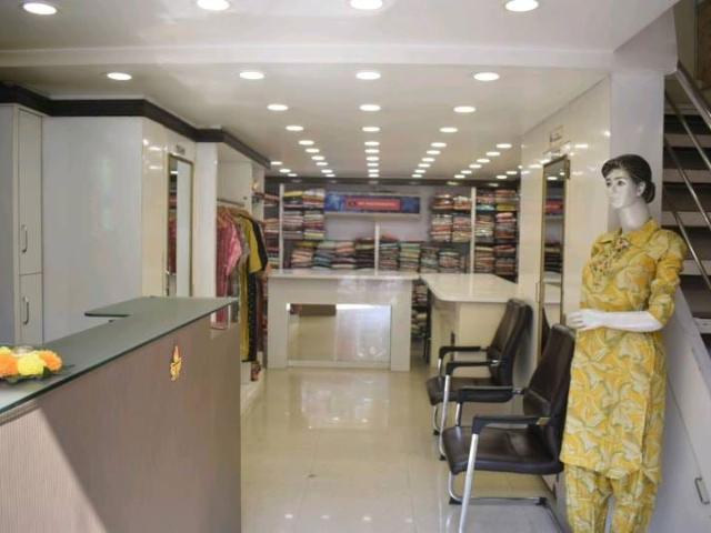 Commercial for rent in Poona, National Capital Territory Of Delhi