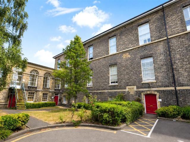 Apartment for rent in Shooters Hill, Greater London