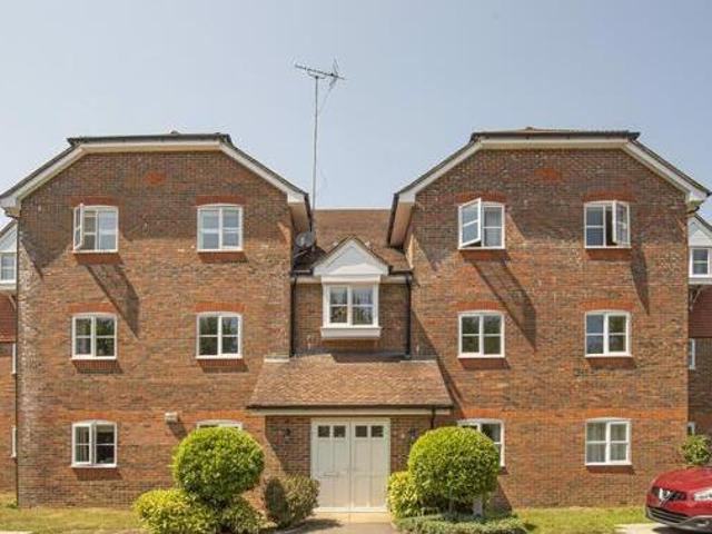 House for rent in Fole, Surrey