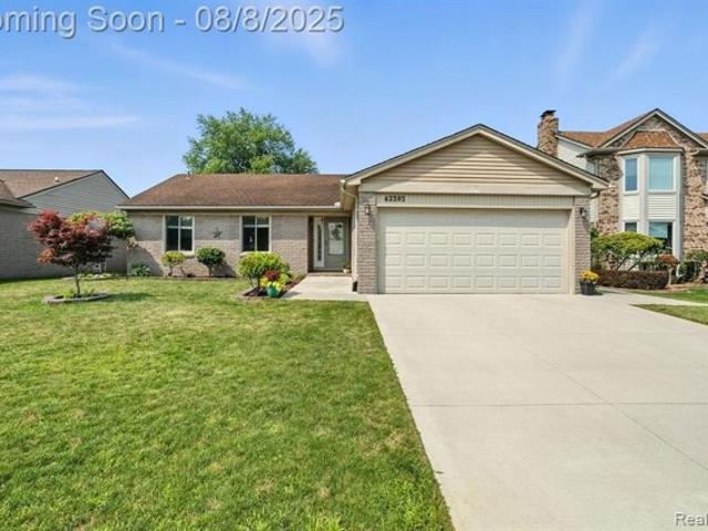 House for sale in Clinton Township