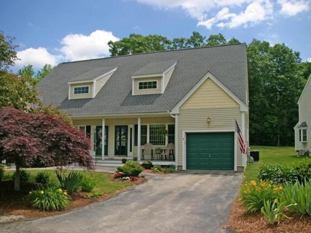House for sale in New Hampshire
