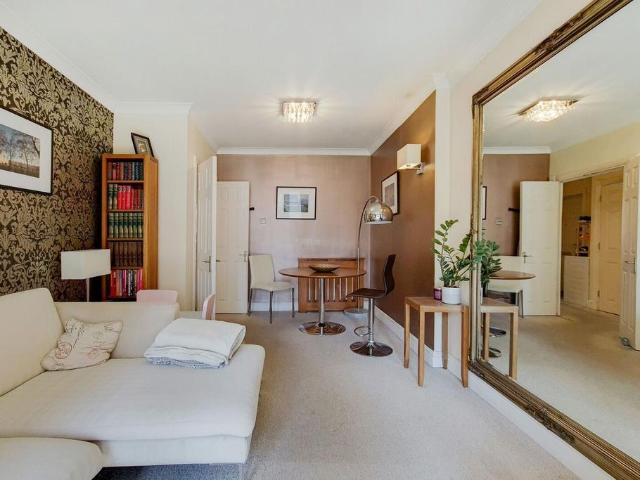 House for rent in Tower Liberty, Whitechapel