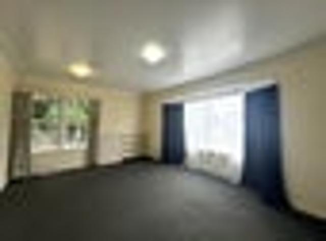 Townhouse for rent in Three Kings, Oroua County