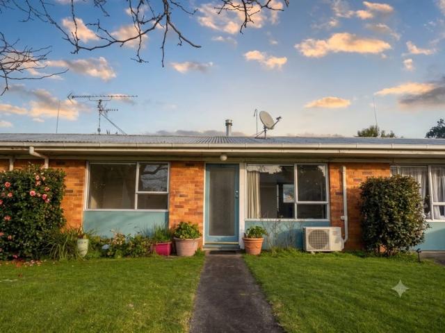 House for rent in Three Kings, Oroua County