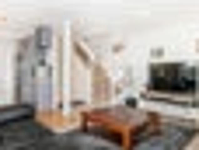 Townhouse for rent in Royal Oak