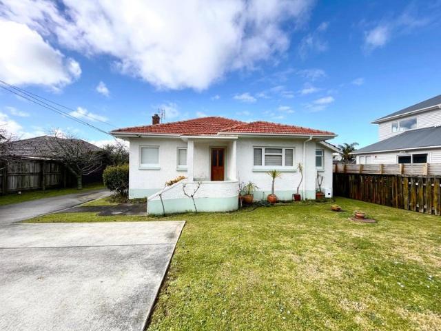 House for rent in Three Kings, Oroua County