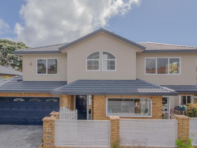 House for rent in Three Kings, Oroua County