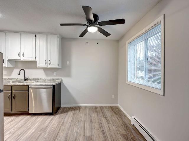 Apartment for rent in Blaine, Minnesota