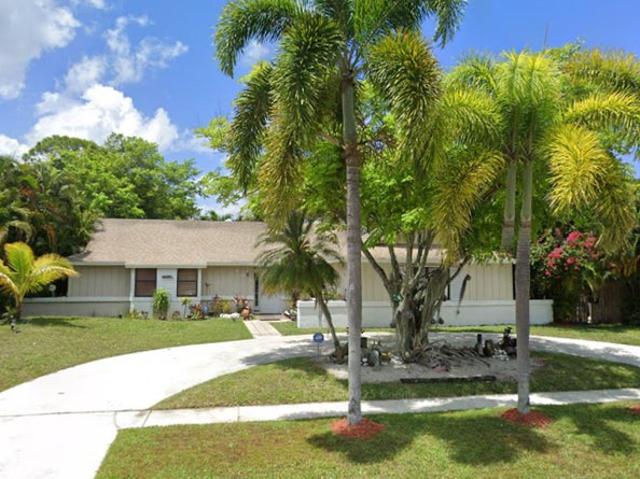Room for rent in Florida