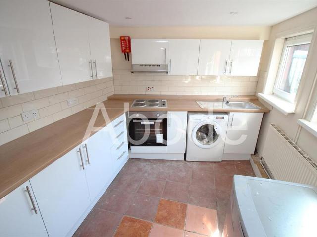 House for rent in Hyde Park, West Yorkshire