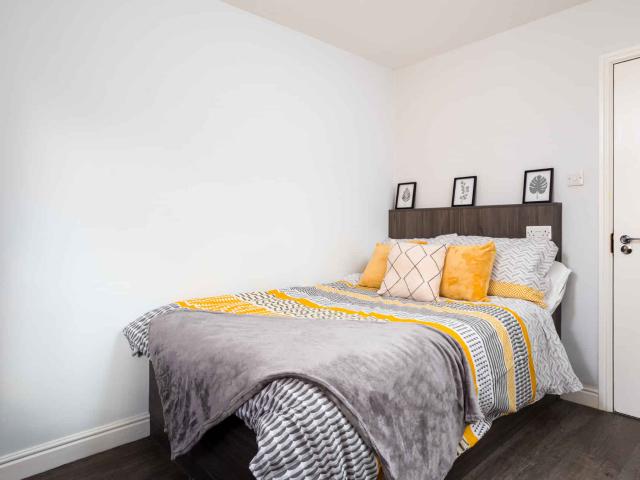 Apartment for rent in Hyde Park, West Yorkshire