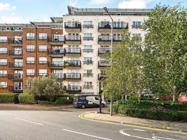 Apartment for rent in Royal Borough of Kingston upon Thames, Greater London