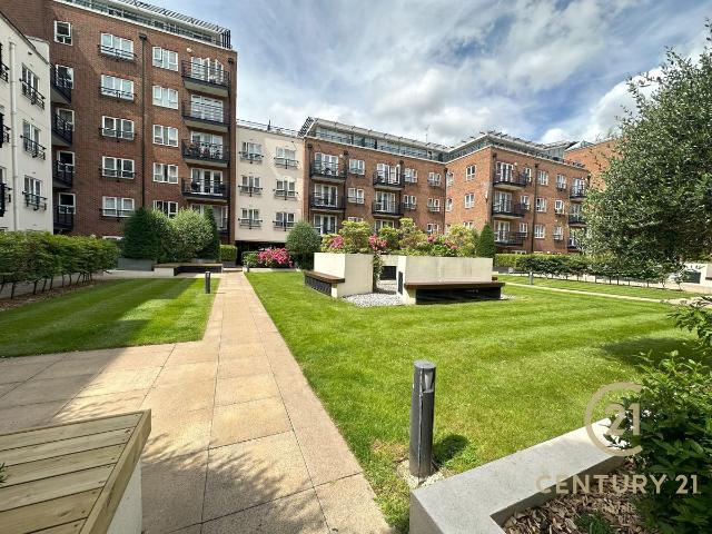 Apartment for rent in Norbiton, Greater London