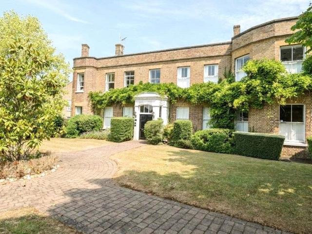 Apartment for rent in Greater London