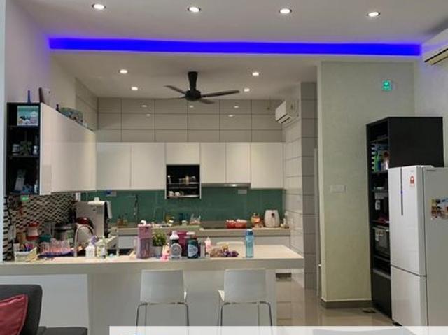Condominium for sale in Country Heights Damansara, Kuala Lumpur
