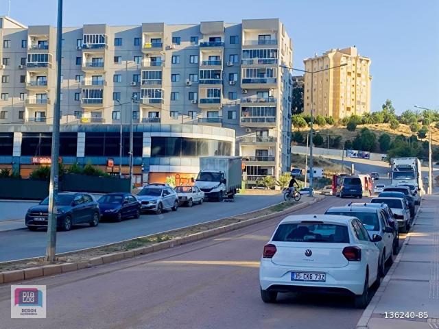 Menemen, İzmir içerisinde satılık mülk