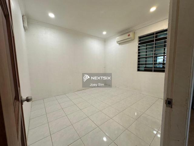 Residential House for rent in Kuching