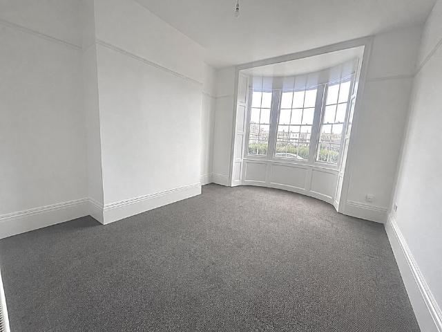Apartment for rent in West Cliff, Acol