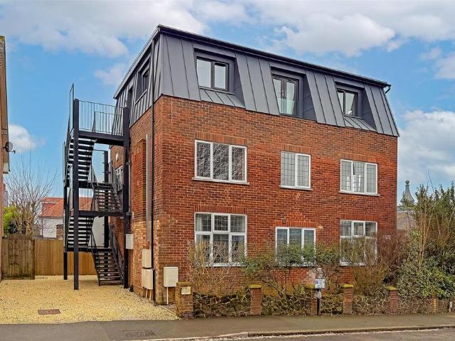Apartment for rent in St Albans, Five Acres