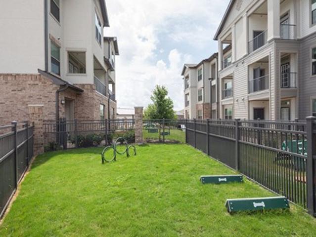 Apartment for rent in Missouri City