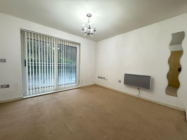 Apartment for rent in Pentre-chwyth, Swansea