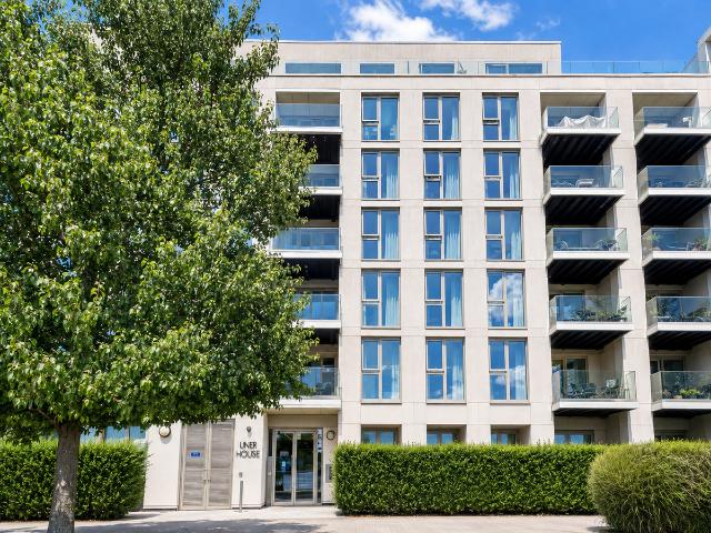 Apartment for rent in Silvertown, Greater London