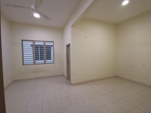 Terraced House for sale in Wellesley, Penang